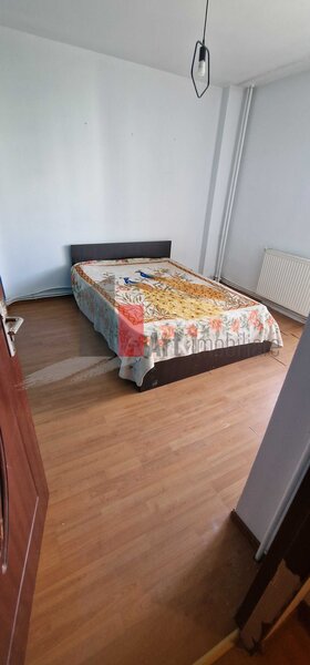 Barca, apartament de 2 camere